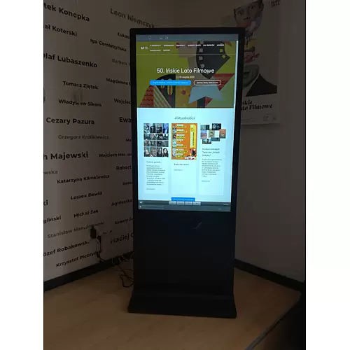 Digital Signage Portrait Kiosks